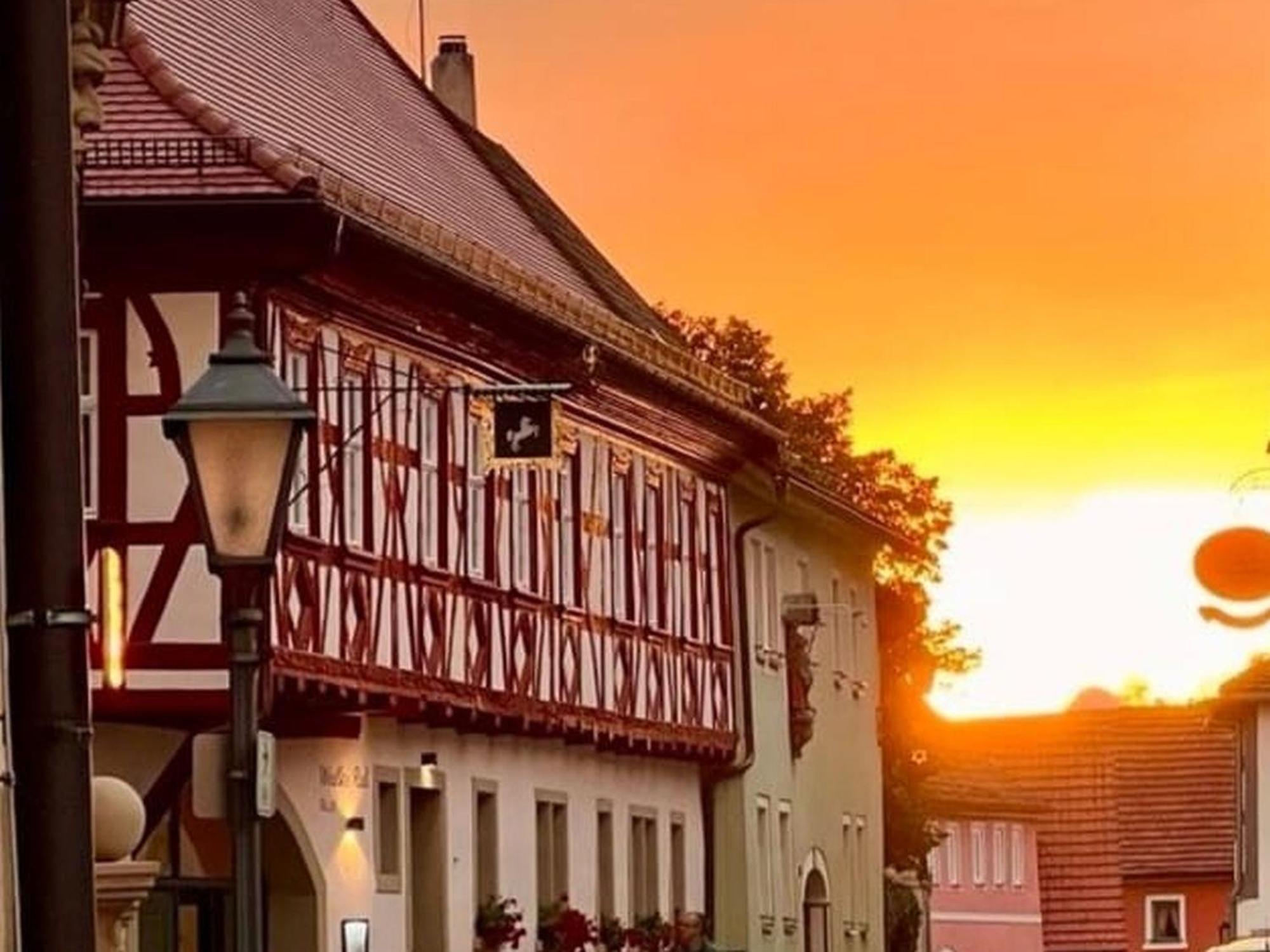 Gasthof Weisses Ross Iphofen Zewnętrze zdjęcie